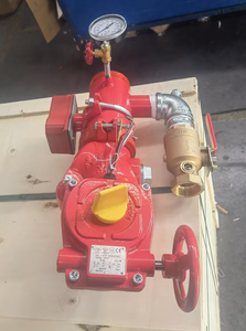 Colector vertical fabricado comercialmente con válvula de mariposa