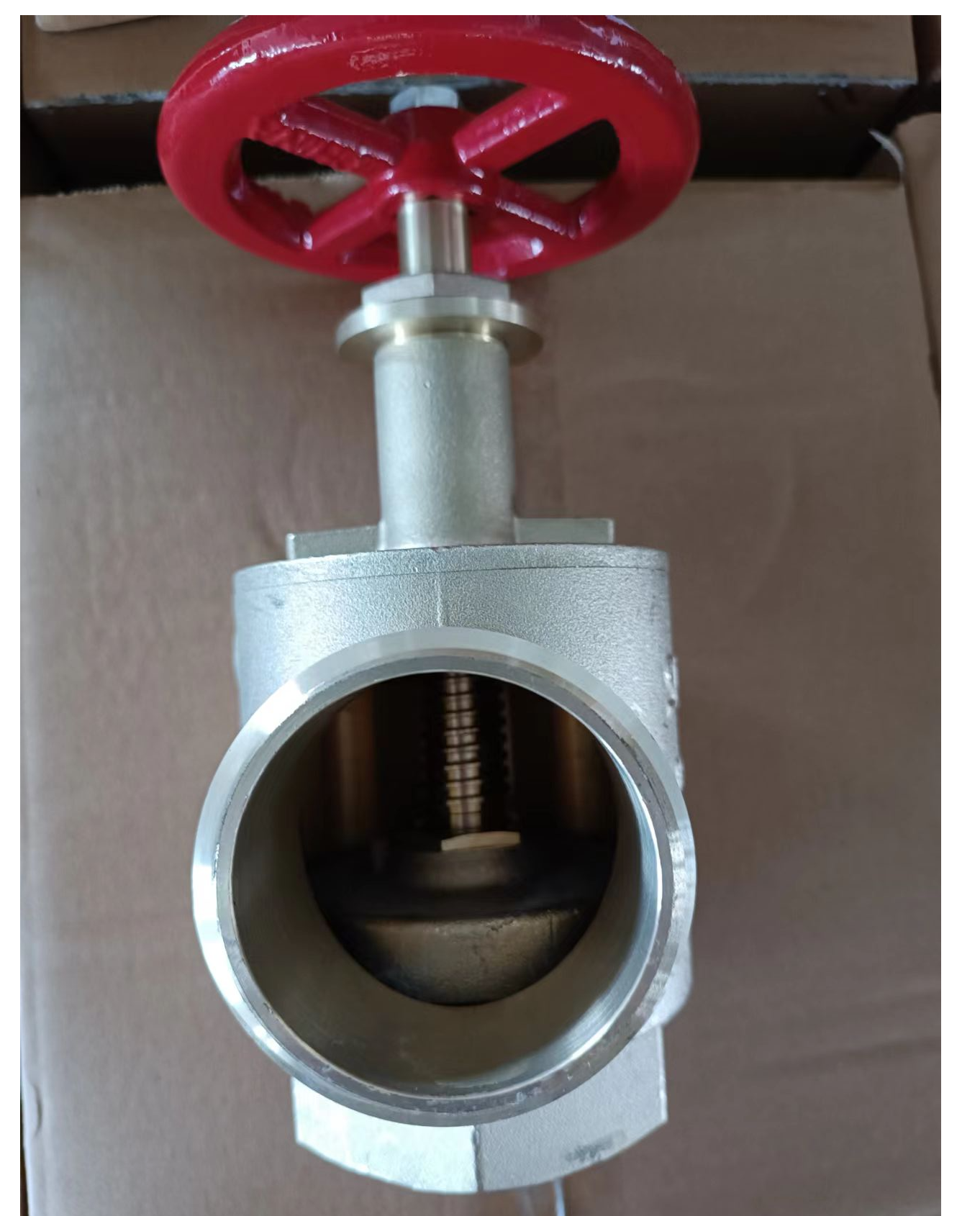 Válvula de ángulo de manguera contra incendios de latón de 2-1/2' con certificación FM UL | Válvula de protección contra incendios de 90° de 300 PSI (2070 KPA) 